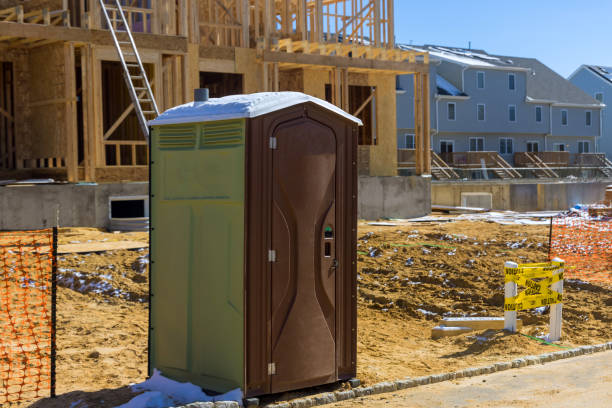 Best Portable restroom trailer rental  in South River, NM